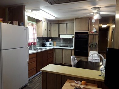 3722 Knox Ave unit 1, Rosamond, CA 93560 - photo 6