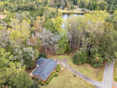 173 W Lake Dr, Cuthbert, GA 39840 - photo 4