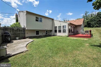 189 Eddington Ave, Harrisburg, PA 17111 - photo 2