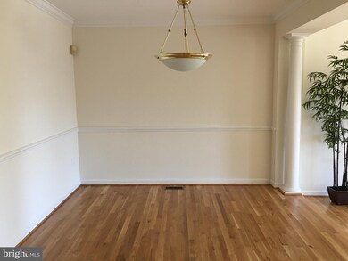 12 Stags Leap Ct, Germantown, MD 20874 - photo 3