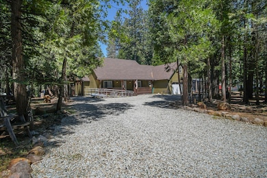 Graveled Driveway