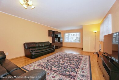 579 Hanover Ave, Staten Island, NY 10304 - photo 3