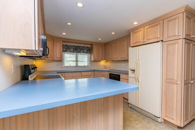 57 Puritan Rd, Buzzards Bay, MA 02532 - photo 6