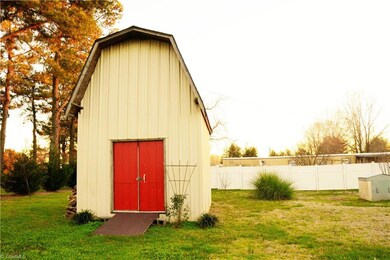 3146 Salisbury Hwy, Statesville, NC 28677 - photo 6