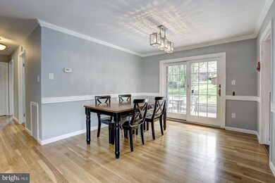 3209 Castleleigh Rd, Beltsville, MD 20705 - photo 6