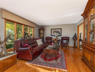 3032 Independence Cir N, New Hope, MN 55427 - photo 4