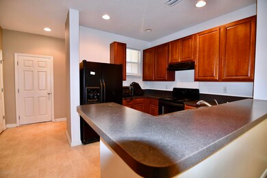 2379 Sunset Bluff Dr, Jacksonville, FL 32216 - photo 5