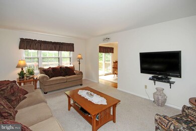 4618 Quarter Charge Dr, Annandale, VA 22003 - photo 3