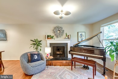 9320 Ripplestir Place, Columbia, MD 21045 - photo 4