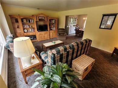 8 Kendon Dr, Easton, PA 18045 - photo 4