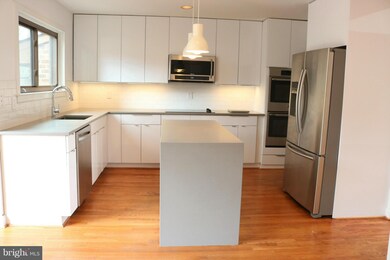 5329 Strathmore Ave, Kensington, MD 20895 - photo 6