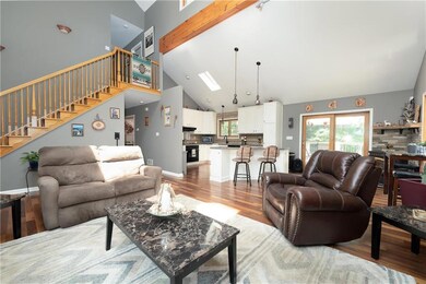 6771 Crown Ln, Zionsville, PA 18092 - photo 4