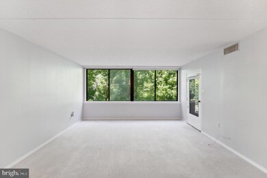 19 Rock Hill Rd unit 1D, Bala Cynwyd, PA 19004 - photo 6