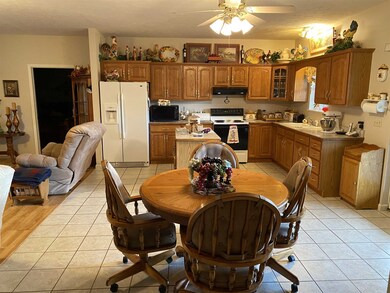 1628 900 N, Chrisney, IN 47611 - photo 5