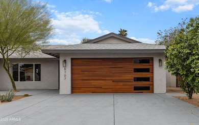 8707 E Clarendon Ave, Scottsdale, AZ 85251 - photo 2