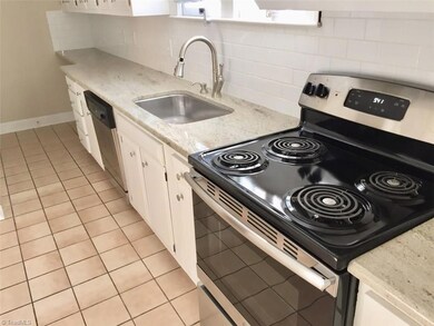 1614 W 1st St, Winston Salem, NC 27104 - photo 2