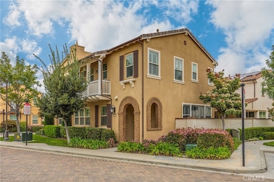 405 Violeta Ln, Brea, CA 92823 - photo 3