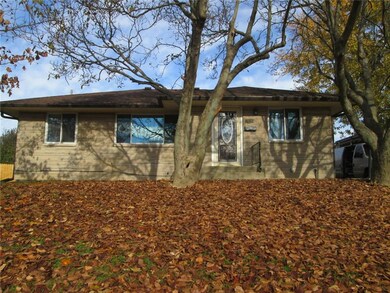 526 Birch St, Beech Grove, IN 46107 - photo 2