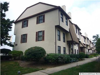 20 Pinckney Rd unit 2A, Red Bank, NJ 07701 - photo 2