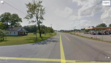 707 W Main St, Austin, IN 47102 - photo 4