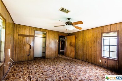 13561 Moffat Rd, Temple, TX 76502 - photo 6