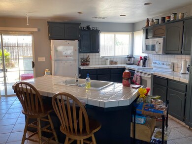 Cottage Grove- kitchen