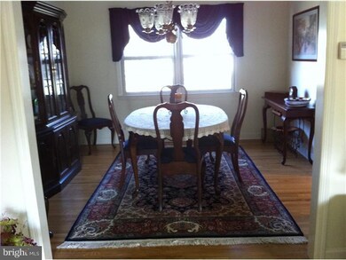 127 Cypress Dr, East Windsor, NJ 08520 - photo 6