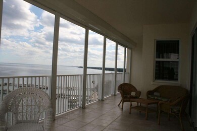 1101-balcony to south