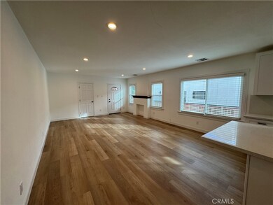 1215 N Vista St, West Hollywood, CA 90046 - photo 2