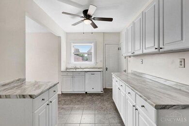 5020 Sidney Rd, Cincinnati, OH 45238 - photo 7