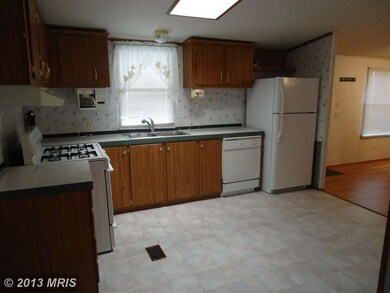 57 Edward Ln, Lothian, MD 20711 - photo 5