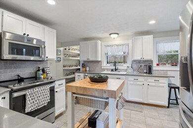 57 Farmview Ln, Freeport, ME 04032 - photo 5