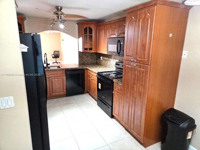 2901 N Nob Hill Rd unit 101, Sunrise, FL 33322 - photo 5