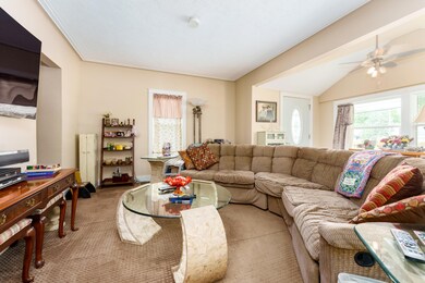 Comstock_Ave_5324_Kalamazoo_49048-3