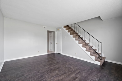 1231 Stateline Rd unit 46, Oak Grove, KY 42262 - photo 4