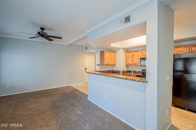 03-Entry & Greatroom