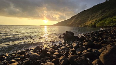 82-6047 Puuhonua Rd, Captain Cook, HI 96704 - photo 3