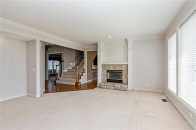 9669 Cailler Dr, Lenexa, KS 66220 - photo 5