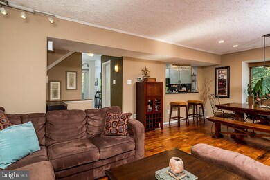 9468 Clocktower Ln, Columbia, MD 21046 - photo 4