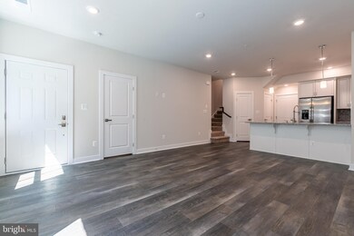 2328 Water Promenade Ave, Hunter Mill, VA 20171 - photo 6