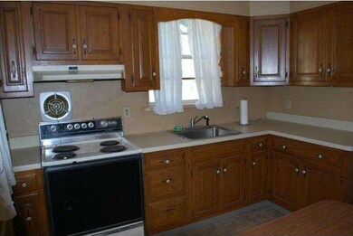 316 Woodlyn Cir, Woodlyn, PA 19094 - photo 4