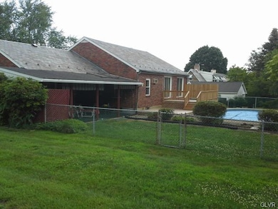 648 Glenwood St, Emmaus, PA 18049 - photo 6