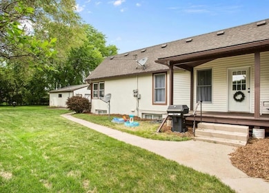 4847 Bloom Ave, Saint Paul, MN 55110 - photo 5