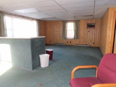 4 office or living space