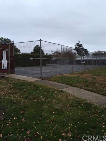 Tennis Courts