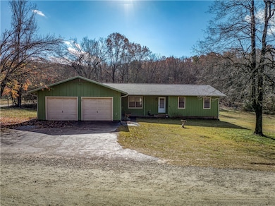 365 Marion County 6032, Yellville, AR 72687 - photo 2