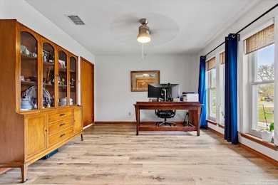 407 Windsor Ln, New Braunfels, TX 78132 - photo 7