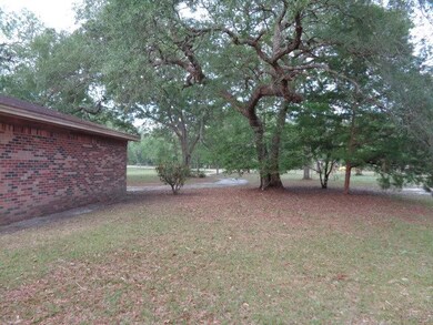 92 Mill Creek Rd, Crawfordville, FL 32327 - photo 7