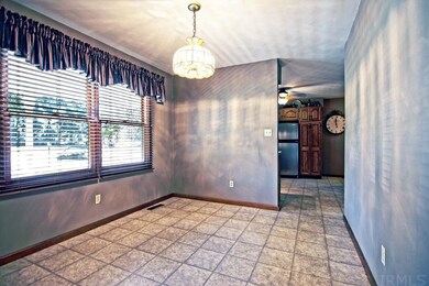 57225 Sequoia Dr, Goshen, IN 46528 - photo 5