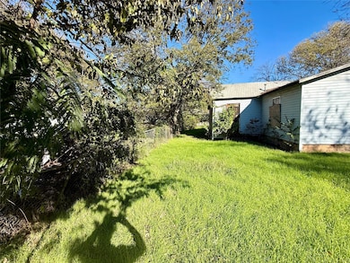 1220 Sherman St, Waco, TX 76704 - photo 6